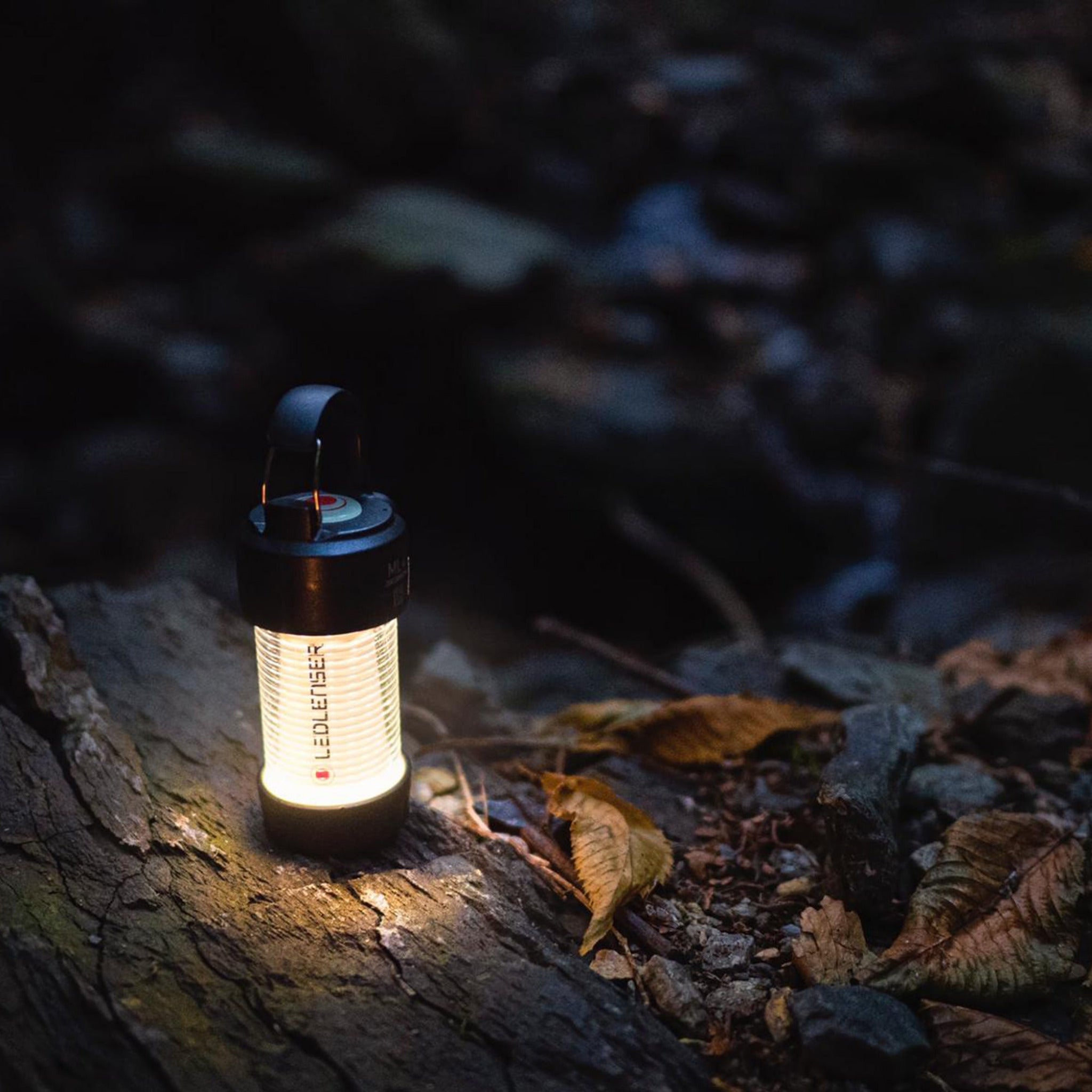 ML4 Warm Light Rechargeable Lantern